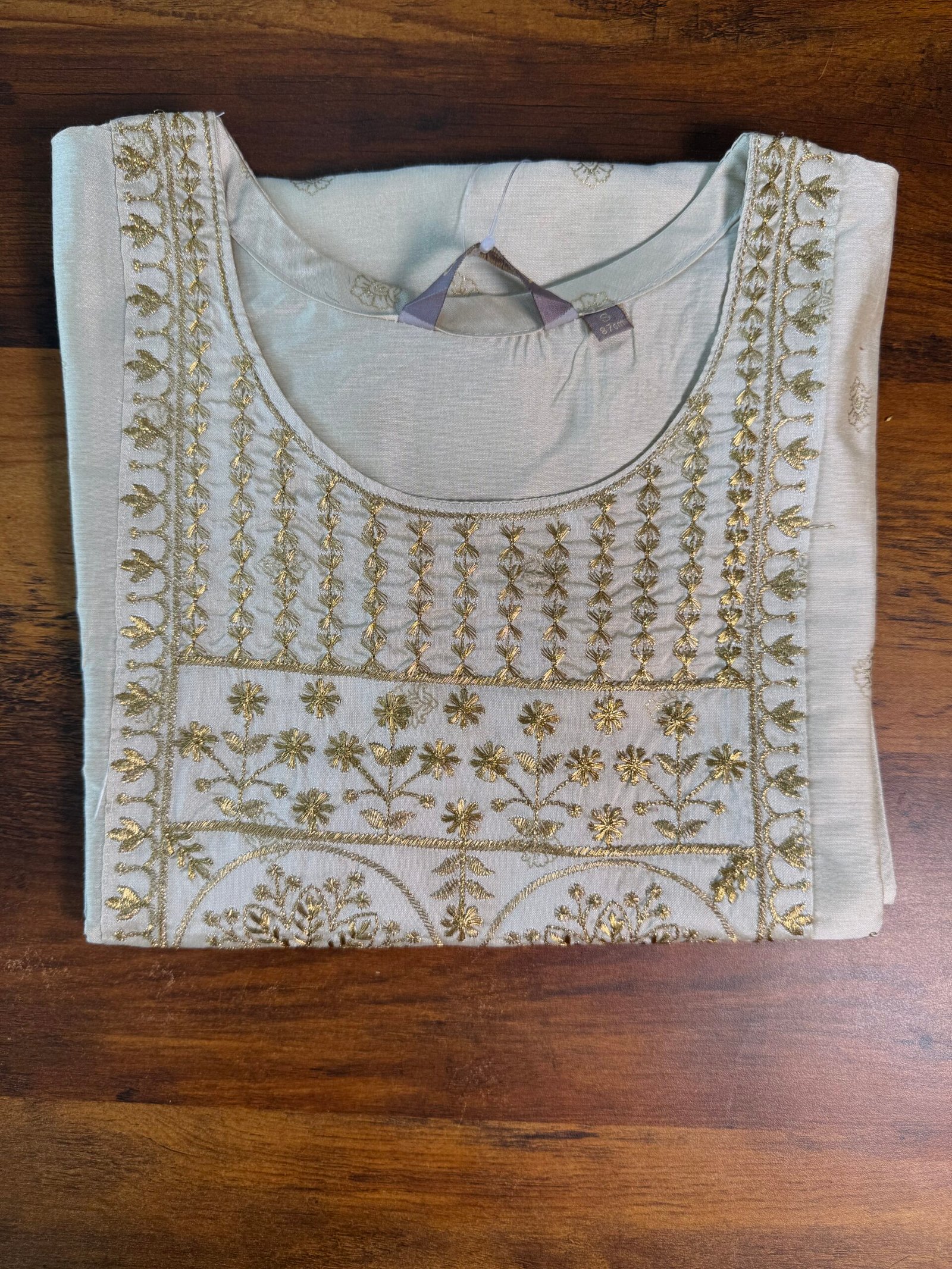 Avaasa Kurtis_Golden White (Size S, M)