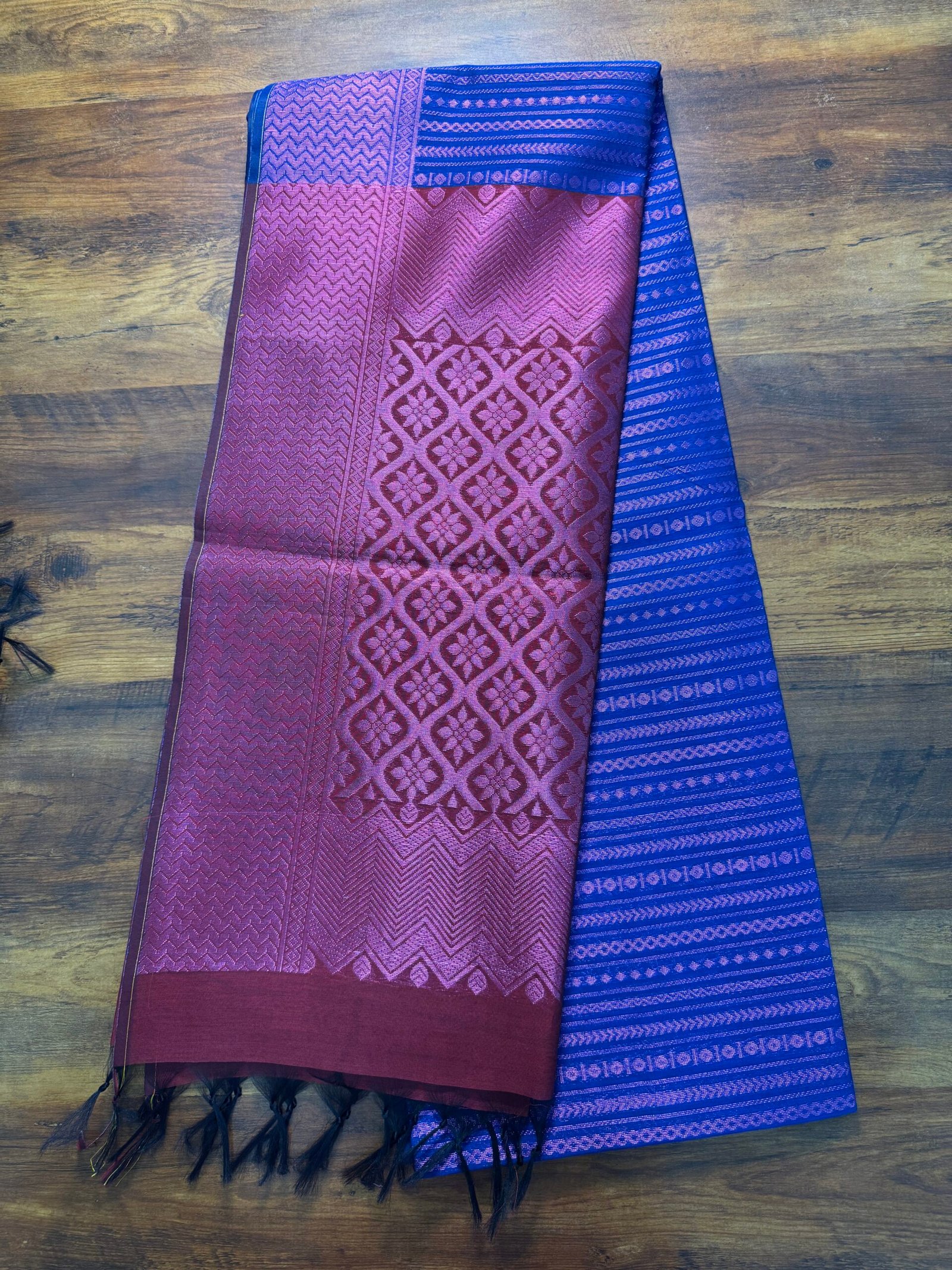 Kora Cotton Full Jari Saree4