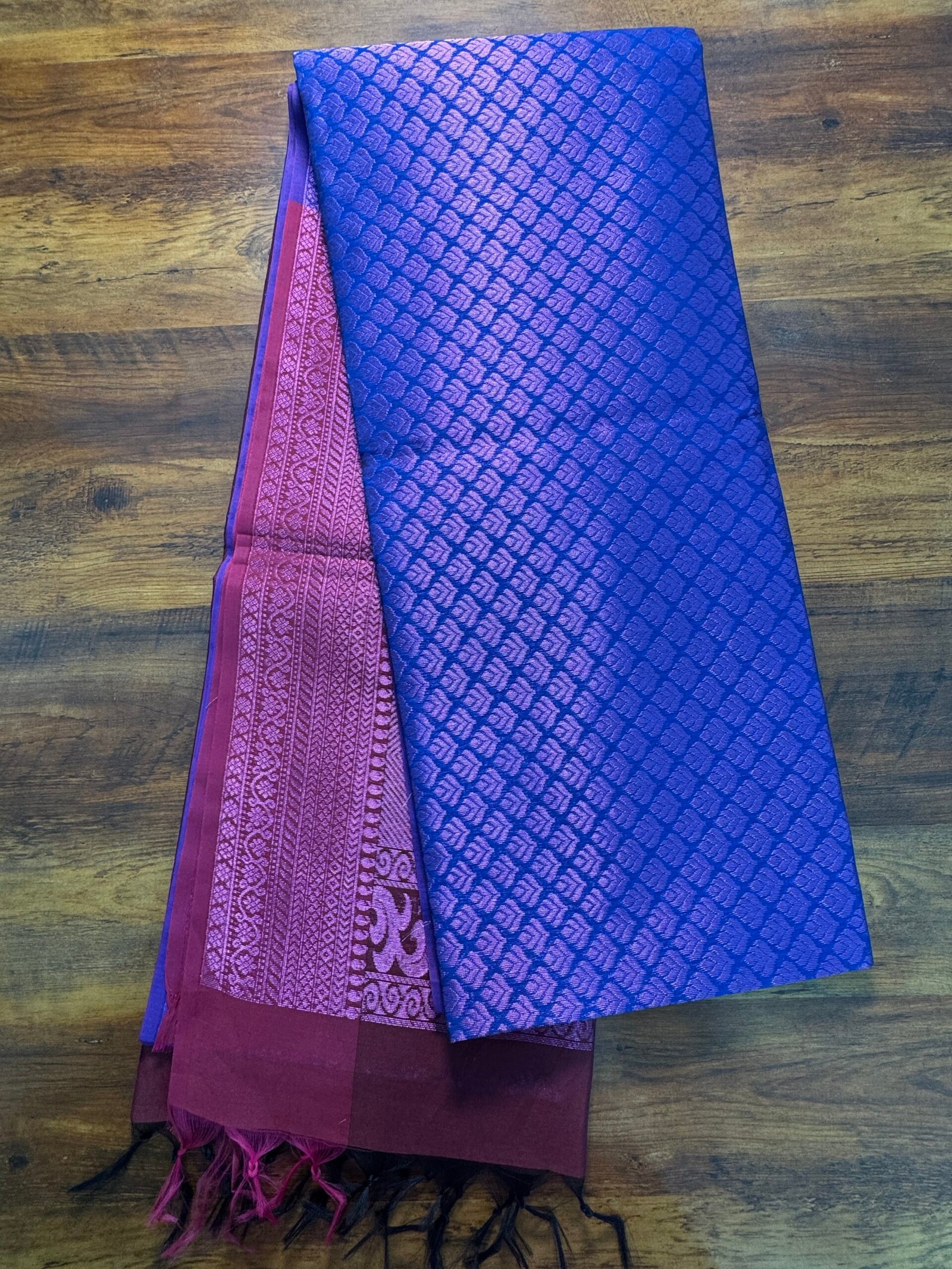 Kora Cotton Full Jari Saree5