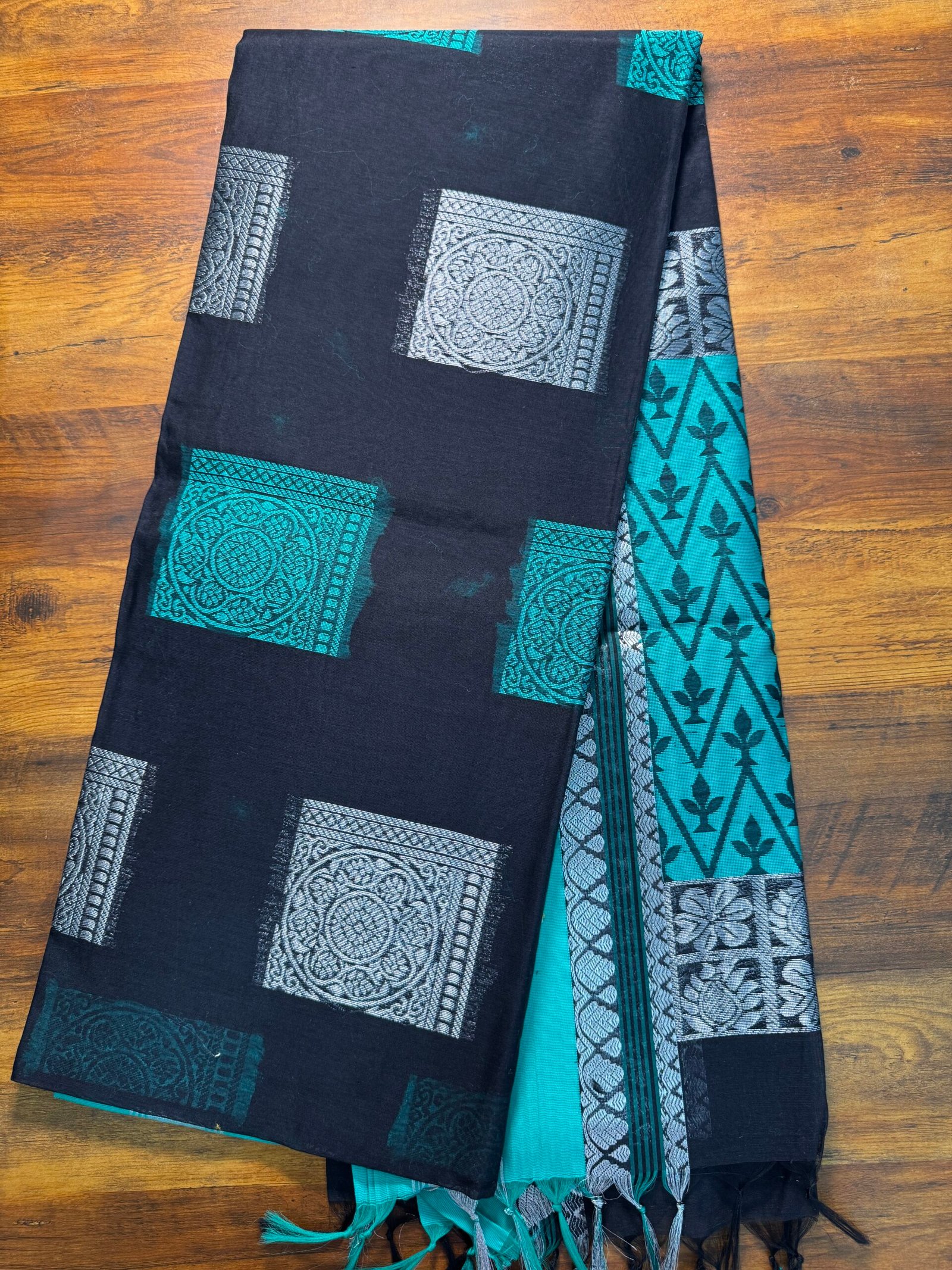Kora Cotton Simple Saree