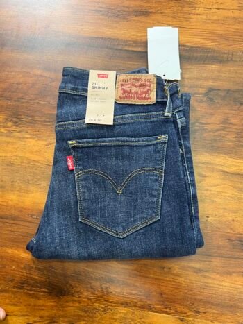 Levis Jean