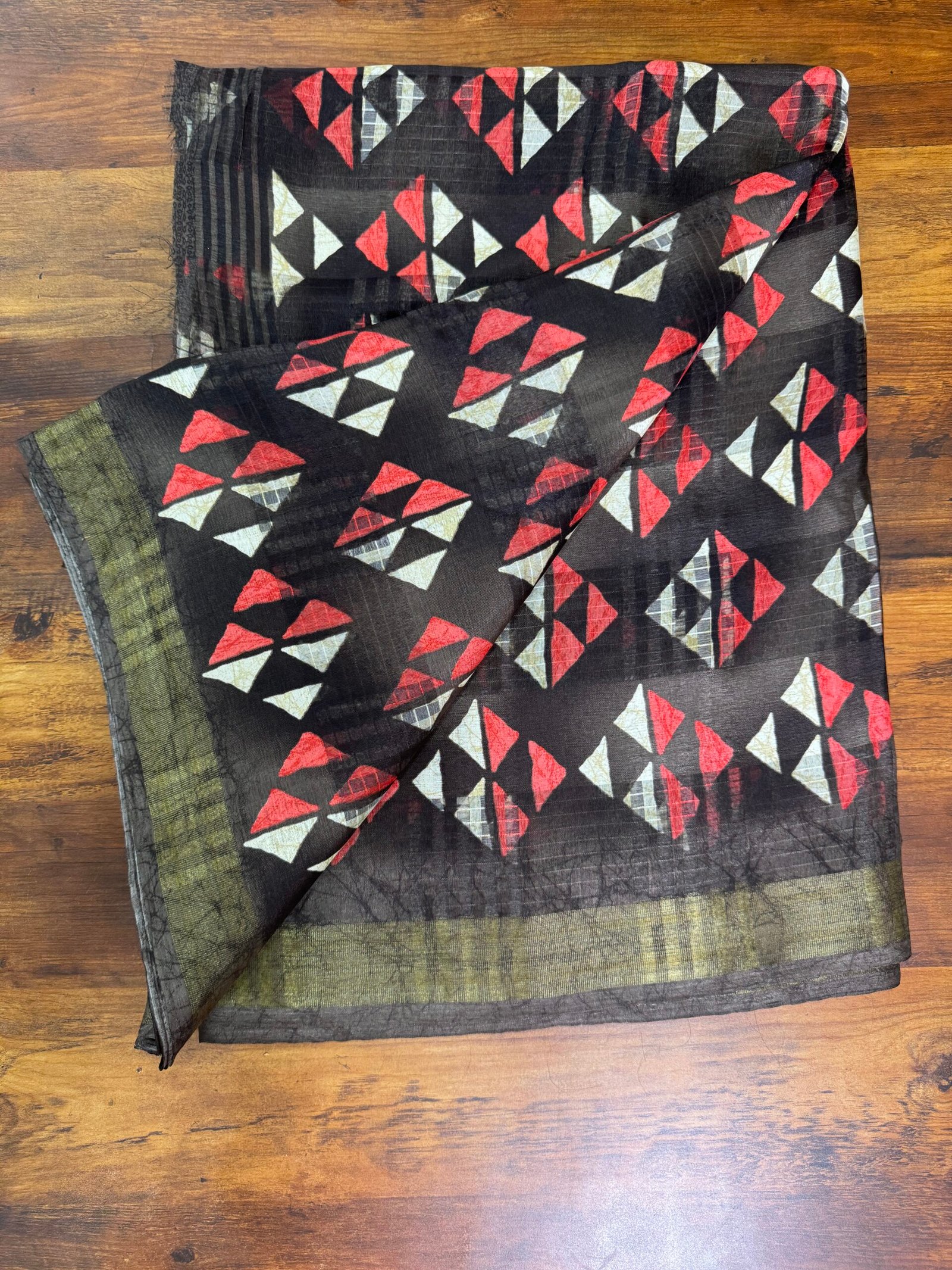 Light Weight Sarees