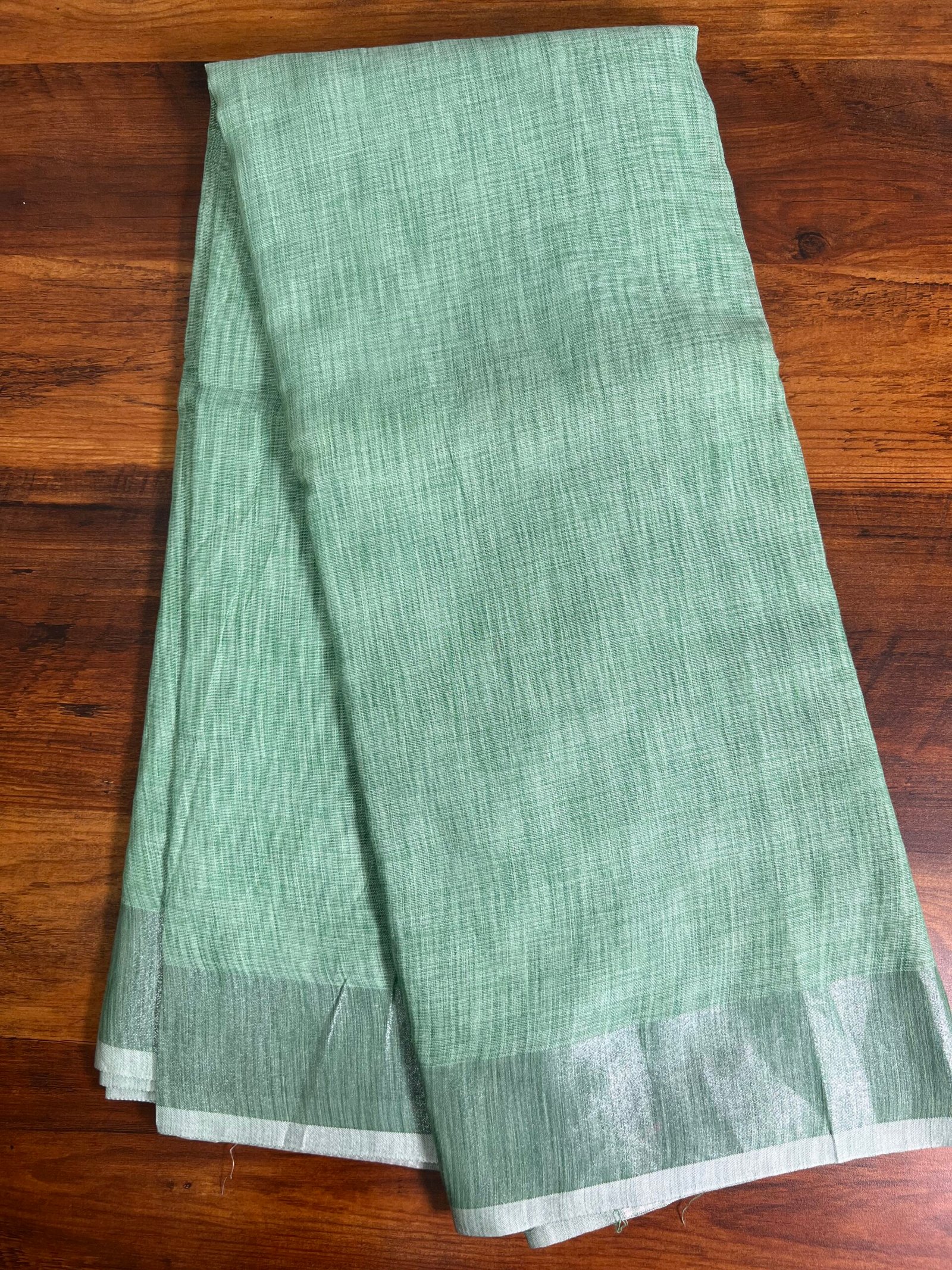 Mixed linen sarees