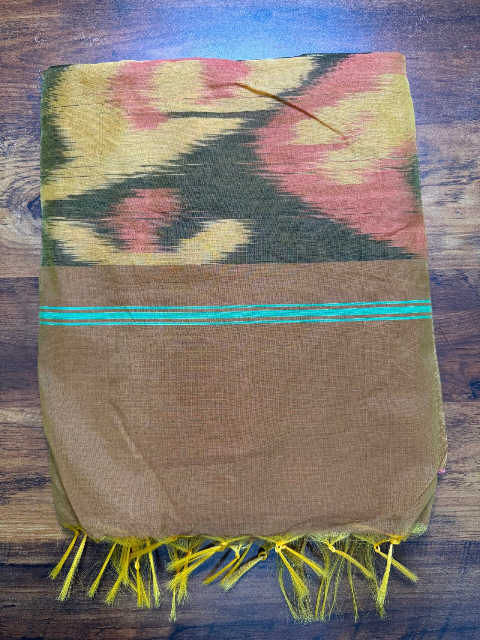 Plain Pochampalli Saree