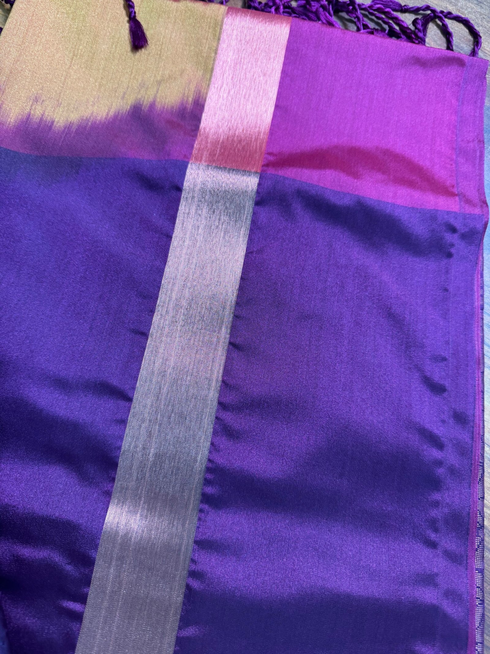Soft Silk Butta Saree_Blouse