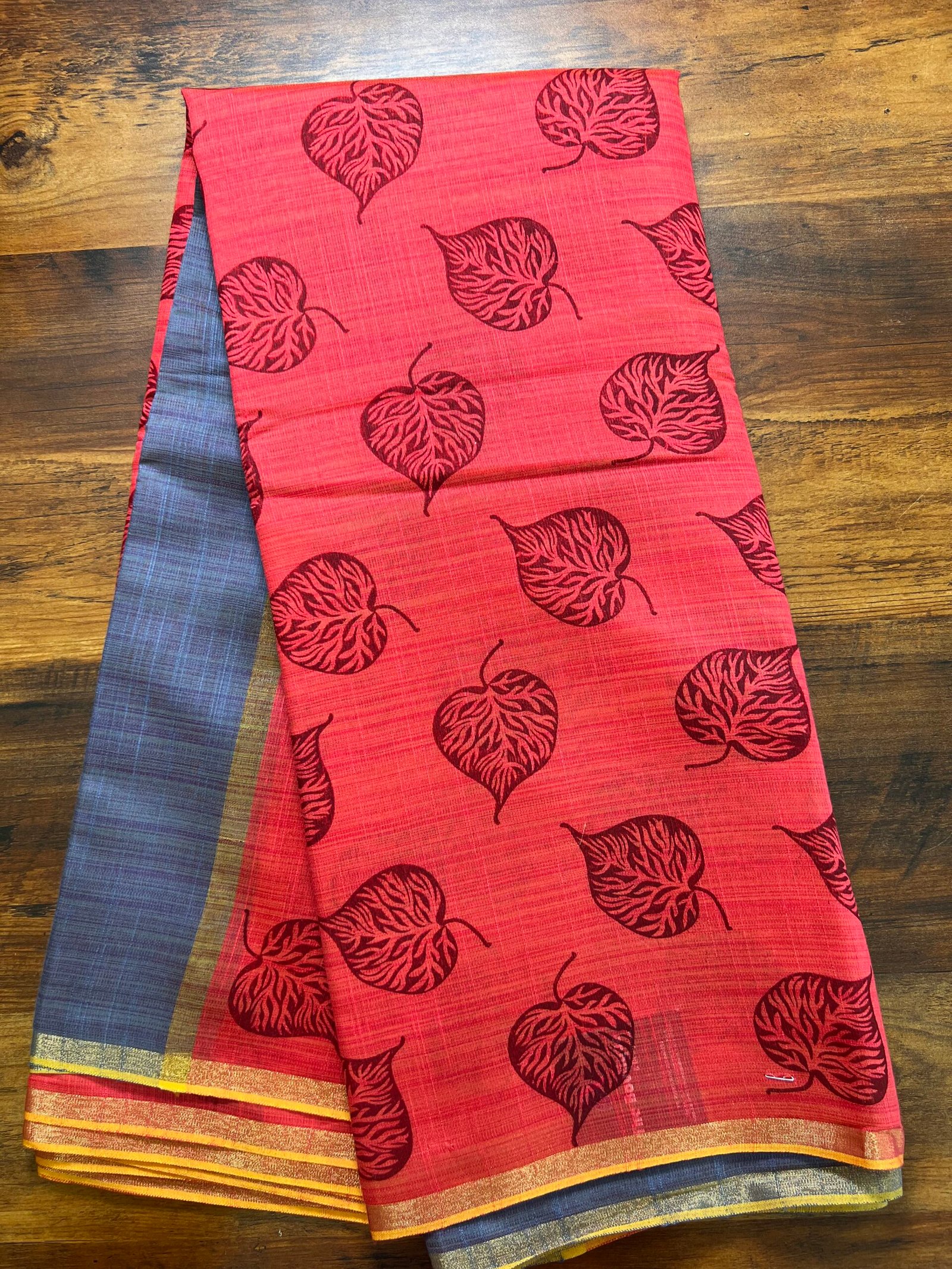 Tanshiks Catalog Saree