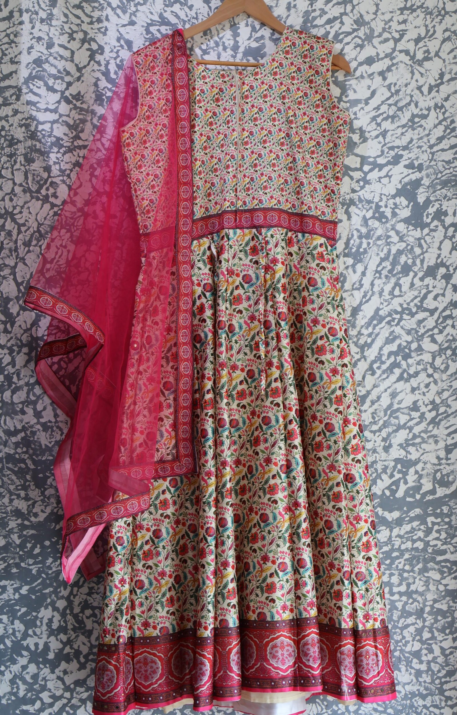 Multicolour Gown (2)